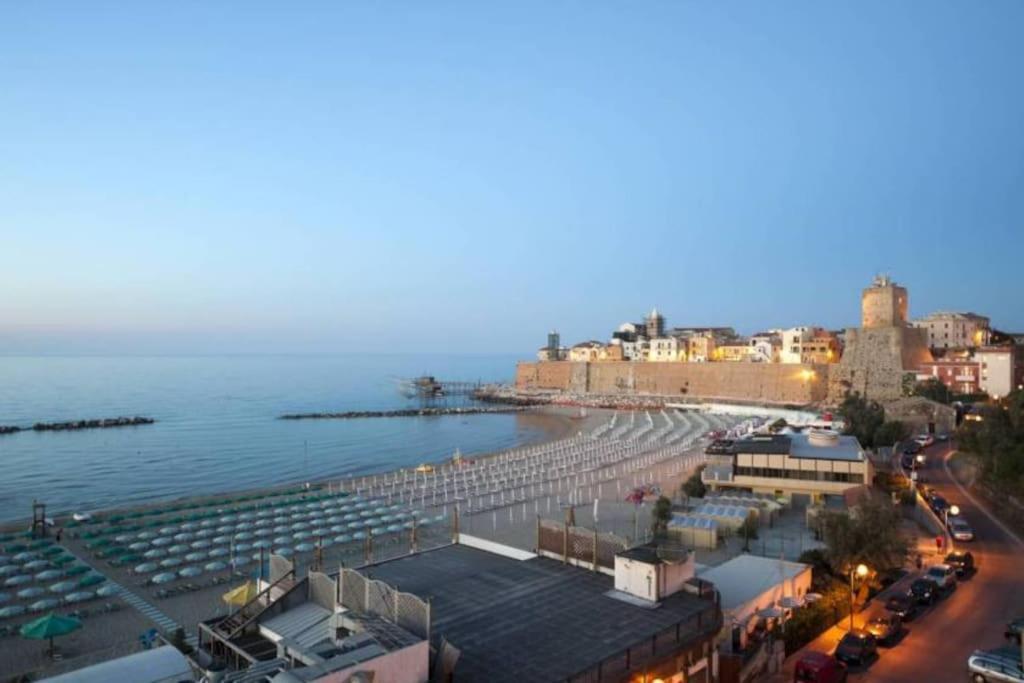 Torre Del Meridiano Casa Vacanze Centrale Termoli Εξωτερικό φωτογραφία